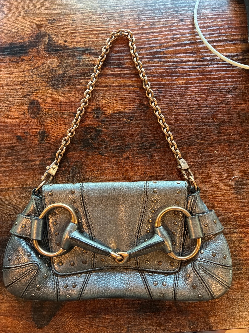 Authentic Gucci HorseBit Chain Micro Gun Metal Leather Rose Gold Studs & Chain.